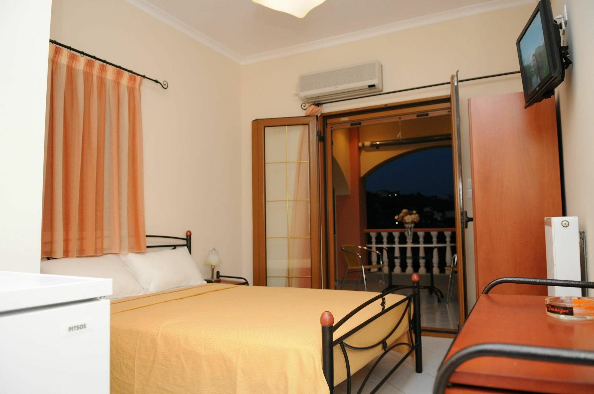 Sofia Apartments Mavrovouni  Ngoại thất bức ảnh